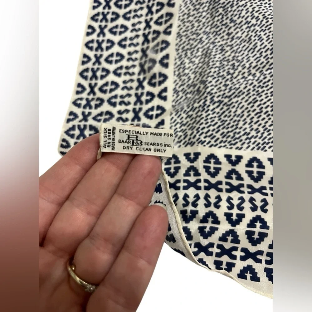 Baar & Beards Inc Navy and White Silk Hand Block Print Patterned Scarf - Picture 3 of 4